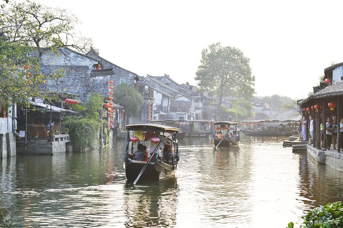 Half Day Private Tour to Wuzhen Water Town With Boat Ride From Hangzhou - Boat Ride Experience