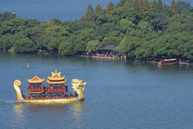Hangzhou Private Day Tour From Nanjing by Bullet Train With Drop-Off Option - Dining Experience