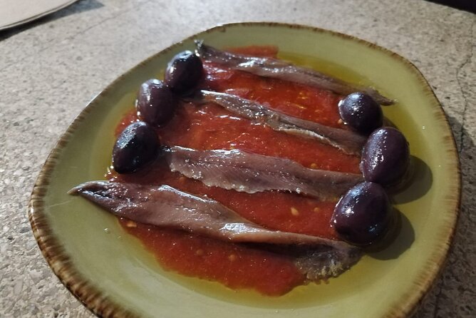 History and Culture With Tapas Dinner - Unforgettable Evening in Saint James Square