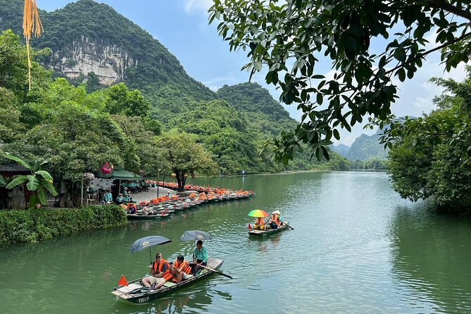 Hoa Lu - Trang an - Hang Mua With Small Group by Limousine - Tour Itinerary