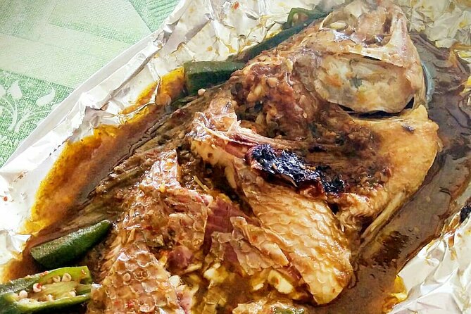 Hotsprings, Grilled Fish, Satay, Ancient Temple Tour With Locals - Meeting Points