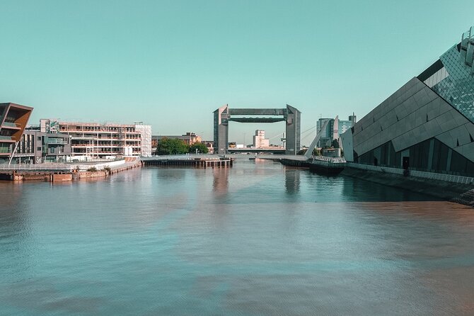 Hull Tour App, Hidden Gems Game and Big Britain Quiz (1 Day Pass) UK - Price Details