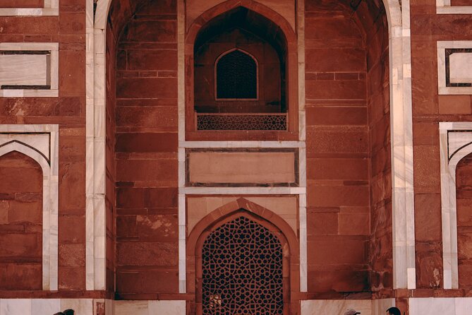 Humayun Tomb the Precursor of Taj Mahal and Old Fort Visit - Additional Information