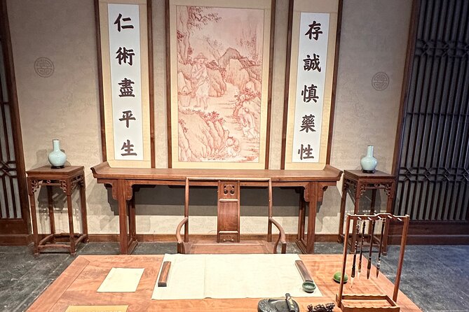 Immersive Forbidden City Tour With Chinese Calligraphy Experience - Calligraphy Class Details