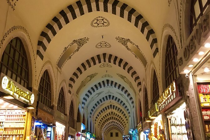 Istanbul With Locals Eyes - Local Meeting Points and Schedule