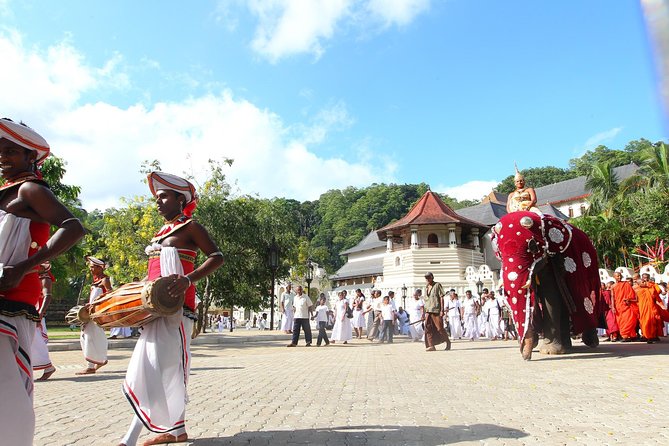 Kandy City Tour From Colombo - Booking Confirmation Details