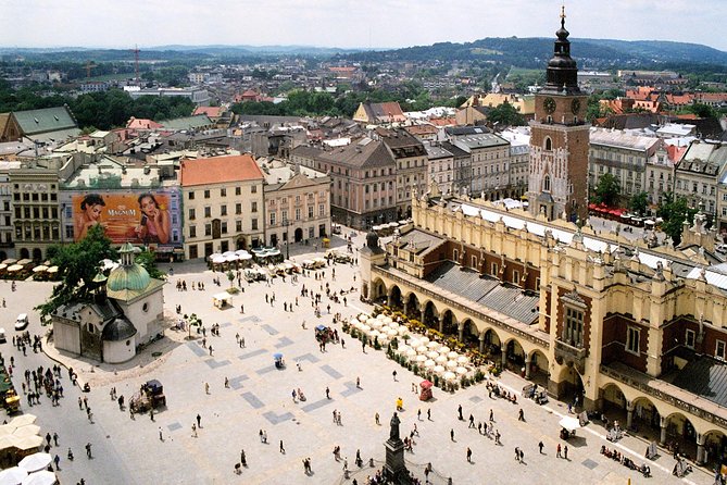 Krakow Old Town Highlights Private Walking Tour - Exclusive Access Included