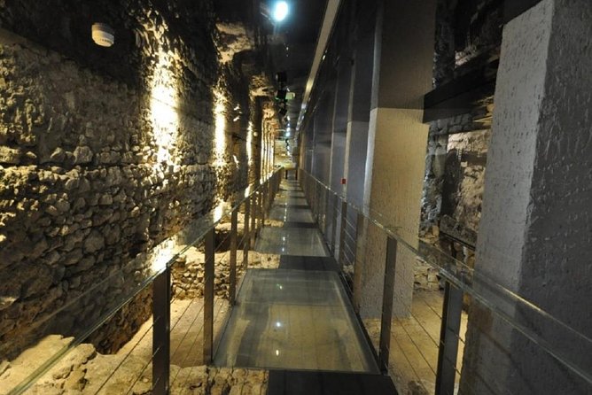 Krakow: Skip the Line Underground Museum & Old Town Private Guided Tour - Directions