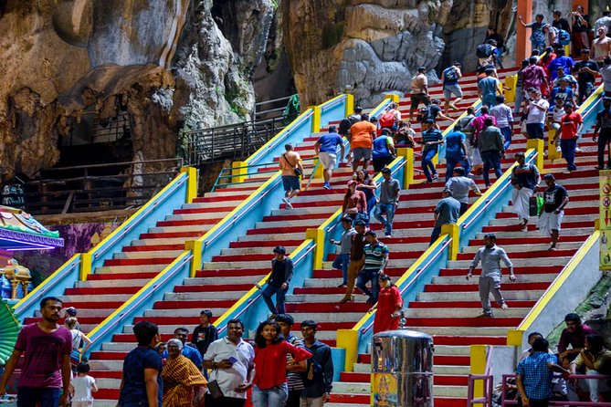 Kuala Lumpur Private Tour to Batu Caves Hotsprings And Waterfalls - Frequently Asked Questions