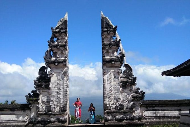 Lempuyang Temple Tour Gate of Heaven Bali - Group Size