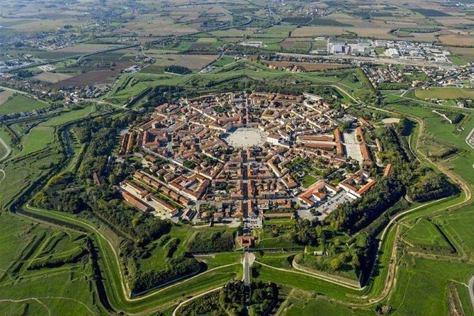 Ljubljana- Venice. Price per Car. Private Transfer. - Frequently Asked Questions