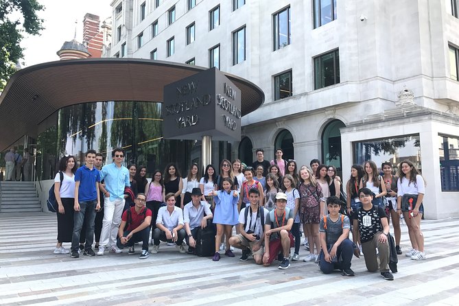 London 6 Day Tour With English Host Family - Operating Hours Schedule