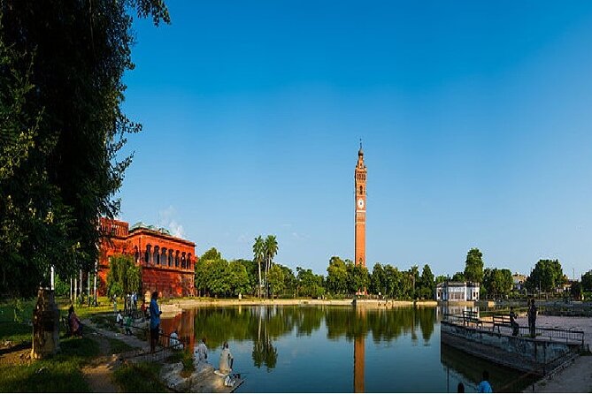 Lucknow Sightseeing - Directions to Meeting Point