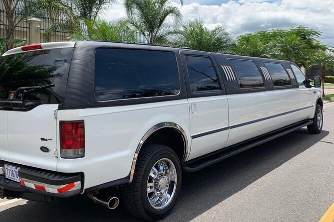 Luxury Private Limousine Airport Transportation - Important Reminders