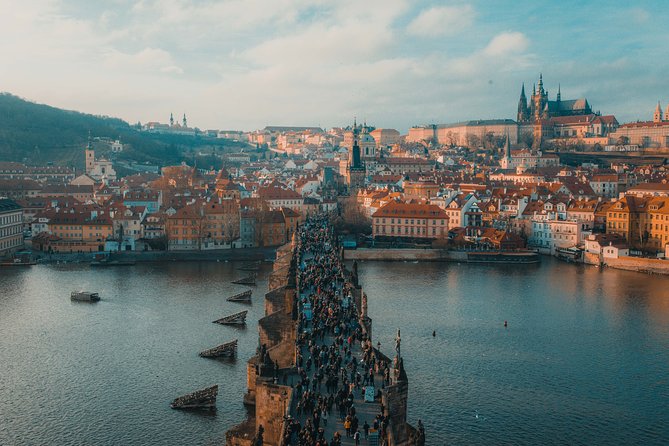 Luxury Transport From/To Warsaw - Prague / Václav Havel Airport by Private Van - Pricing and Reservation Policy
