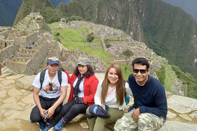 Machu Picchu Full Day - Group Size & Guide