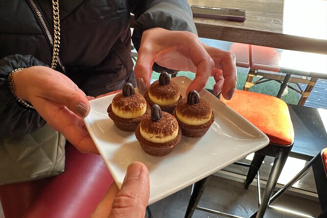 Milan Gourmet Food Tour and Sightseeing With Local Guide - Directions and Meeting Instructions