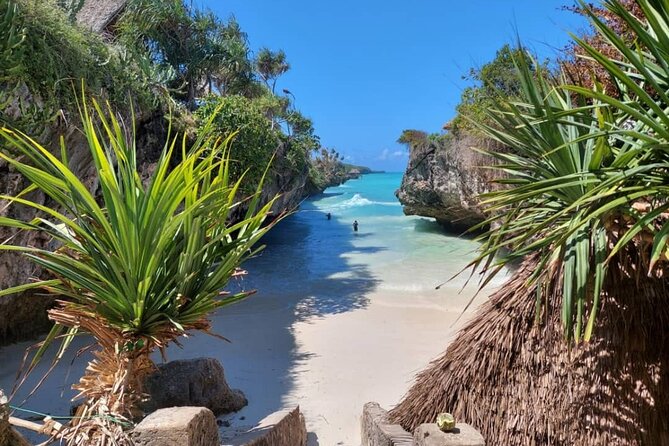 Mtende Beach; Kuza Cave; Paje Beach; Paje Seaweed Center; The Rock Restaurant - Discover Paje Seaweed Center
