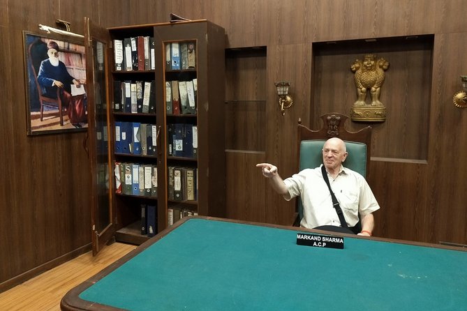 Mumbai City Tour for Senior Citizen in Private Vehicle - Tour Information