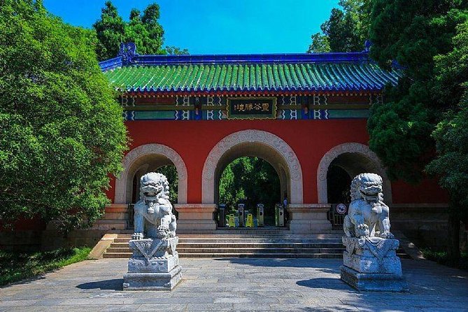 Nanjing Purple Mountain Private Hiking Tour With Lunch and Cableway - Frequently Asked Questions