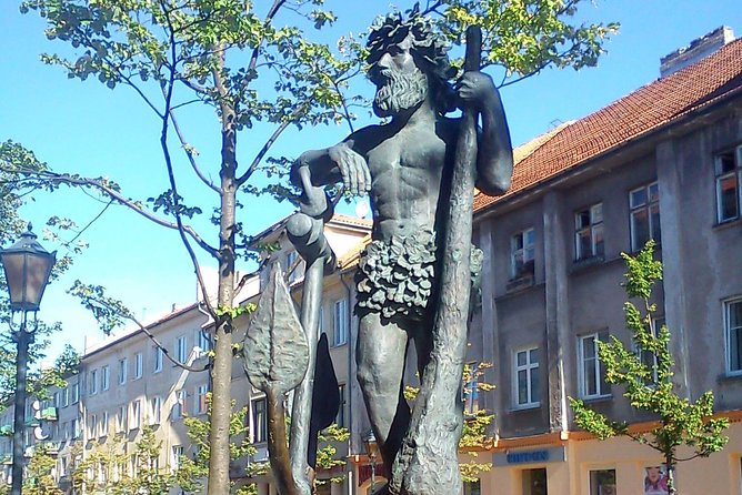 Necklace of Klaipeda Sculptures and Monuments - Meeting Point Details