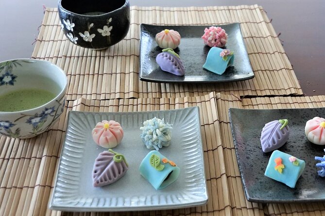 Nerikiri Wagashi-Making With Tea Ceremony - Group Size and Transportation