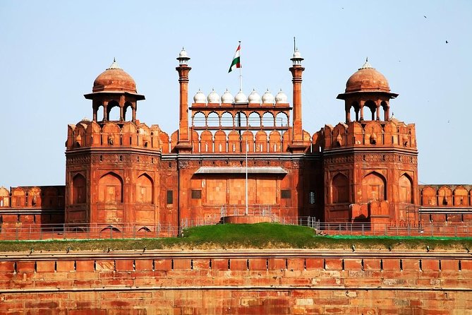 Old and New Delhi Combo Tour - Private Air Conditioned Car