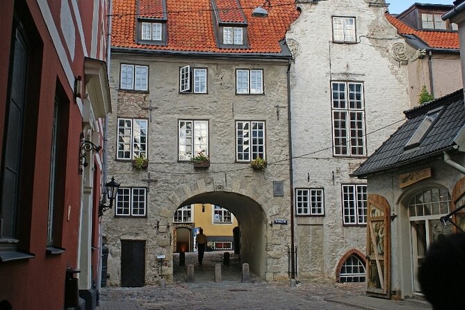 Old and New Riga 2 Hours Walking Tour - How to Find Us