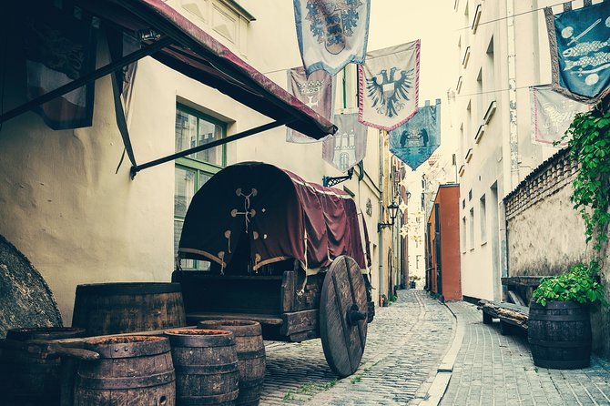Old Riga — Self-Guided Tour and Walking City Quest - Availability and Reservations
