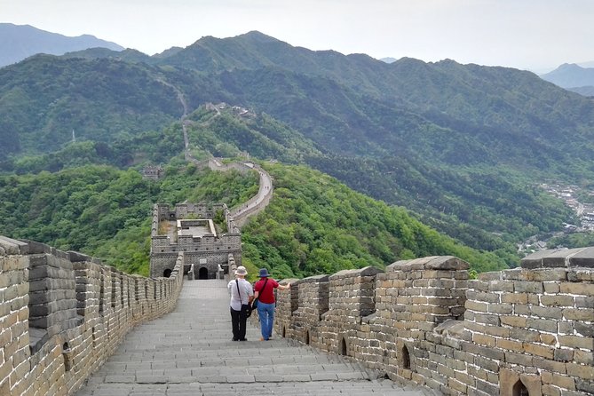 One Day Hike at Xishuiyu and Huanghuacheng Great Wall - The Sum Up