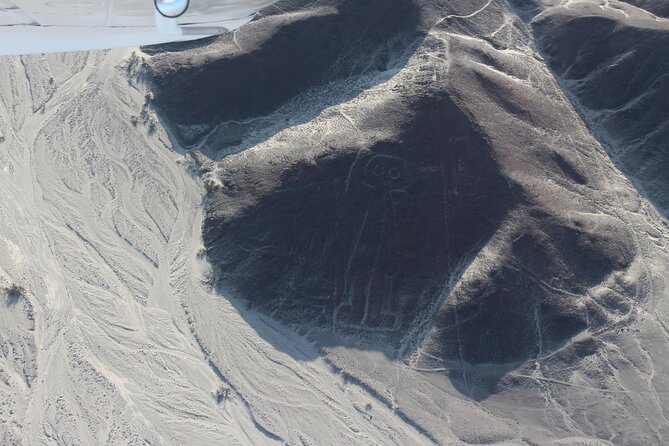 Overflight Nasca Lines and Land Tour to Cahuachi - Pickup and Transportation Details