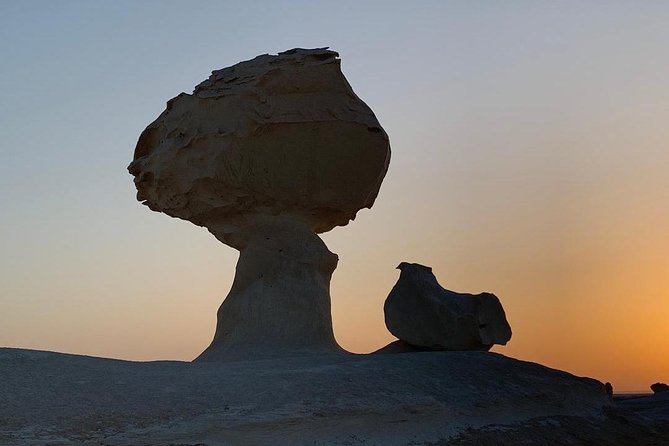 Overnight Tour to Baharyia Oasis (Black&White Desert With Crystal Mountain) - Booking and Cancellation