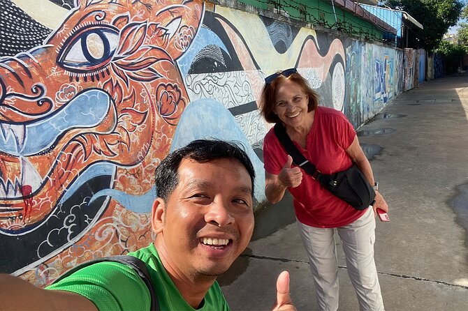 Phnom Penh Morning Foodie & Street Art Tour by Tuk-Tuk - Tour Overview
