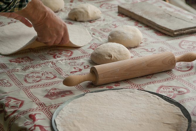 Pompeii, Pizza Class, Olive Oil Tasting Private Tour - Booking Process