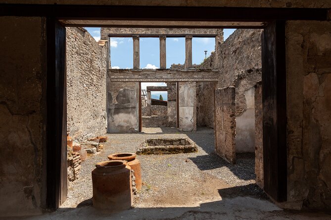 Pompeii's Secret Tales Self-Guided Walking Tour - Tour Directions