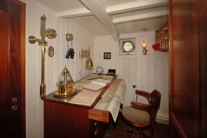 Port of Hamburg Private Tour and Tickets to Rickmer Rickmers - Pricing and Booking
