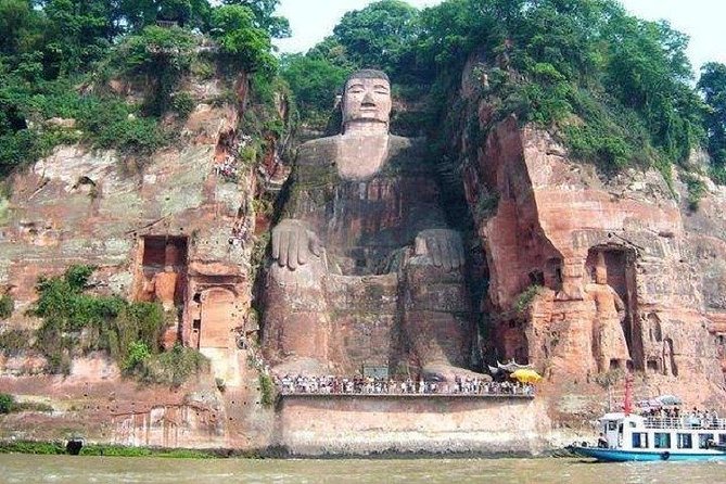 Private 2-Day Leshan Giant Buddha and Mt. Emei Tour From Beijing - Important Information for Travelers