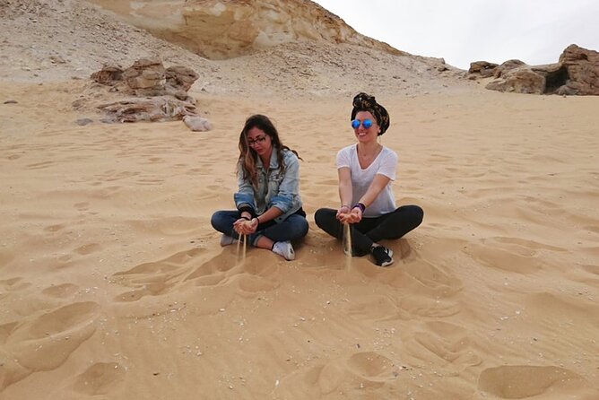 Private 4 Days White Desert and Bahariya Oasis Tour - Booking Confirmation
