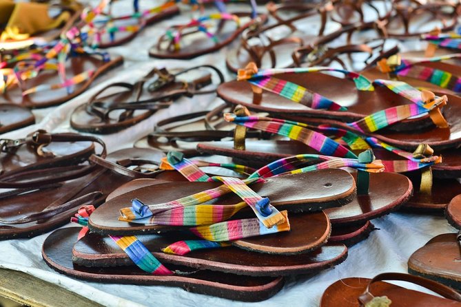 Private 4-Hour Tour of Embu Das Artes With Handicraft Market - Tour Pricing and Flexibility