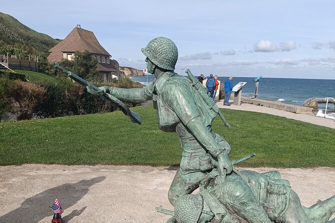 Private American Full Dday Tour in Normandy - Private Transportation