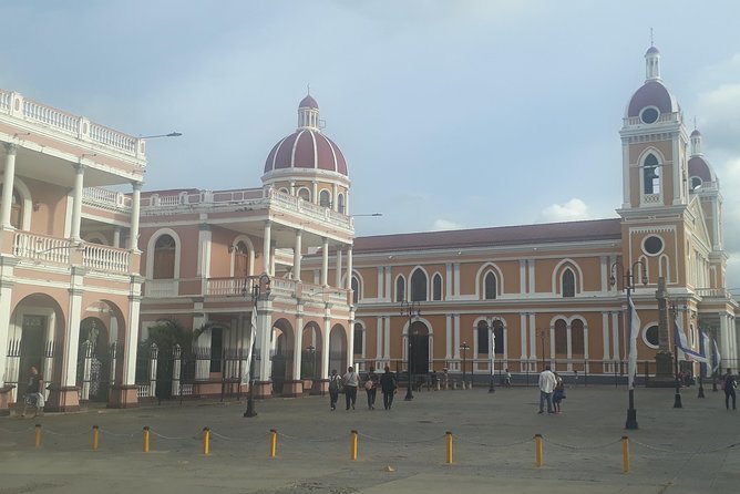 PRIVATE Boat Ride + Colonial City Tour at Granada+Catarina Lookout - Price and Booking