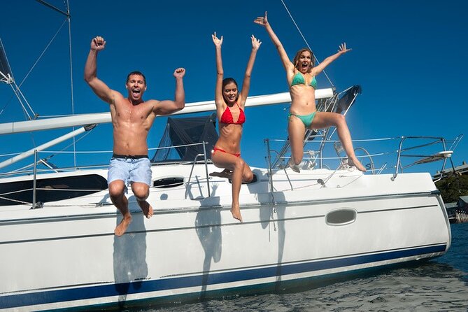 Private Boat Tour In Santos –Full Day With Barbecue and Drinks - Boat Options