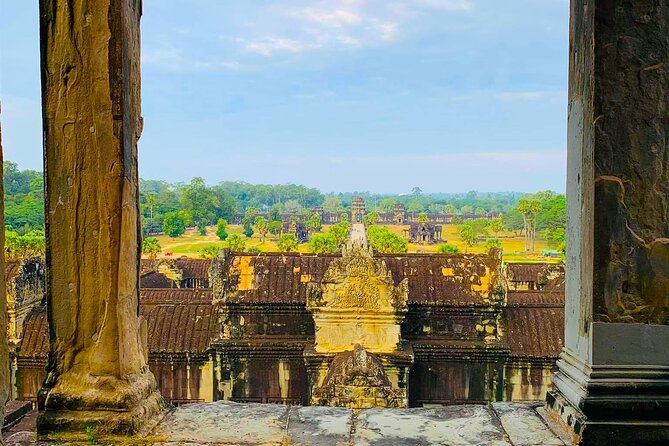 Private Car Charter ( 4 Hr ) Visit Angkor + Wat Bayon + Ta Phrom - Price and Guarantee