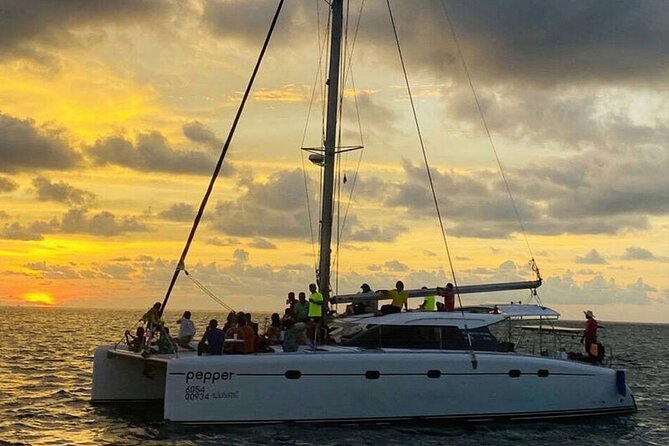 Private Catamaran Yacht Charter to Coral & Maiton Islands - Additional Information