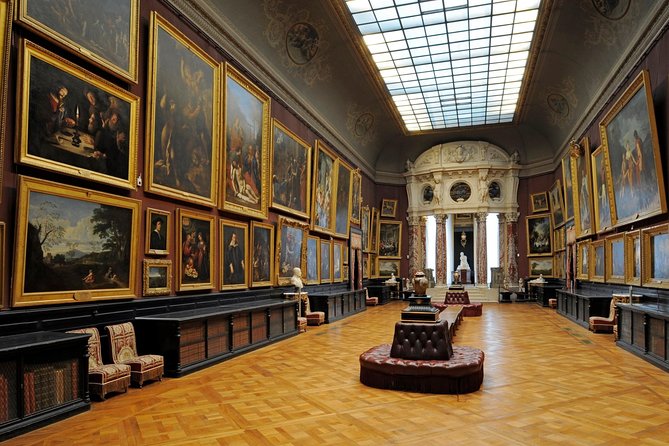 Private Chantilly & Horse Museum With Minivan - Accessibility Notes