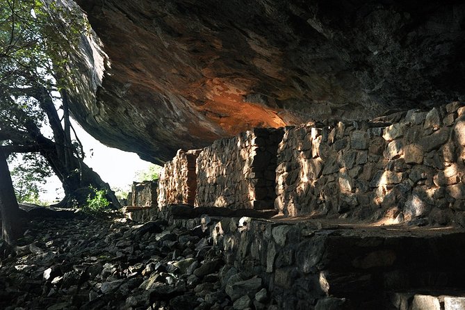 Private Day Tour to Pidurangala, Ritigala and Elephant Safari