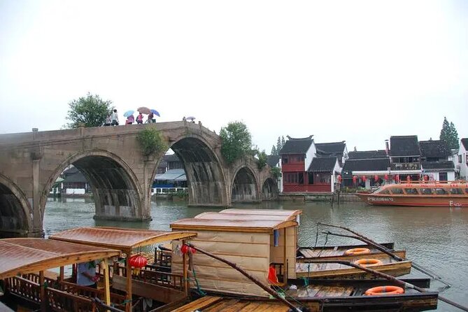 Private Day Tour to the Former French Concession Area and Zhujiajiao Water Town - Gratitude and Meals