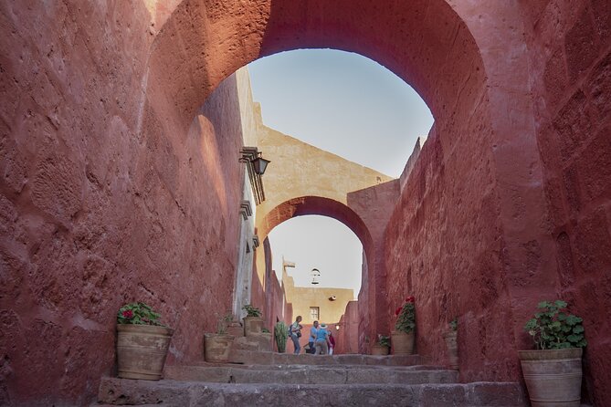 Private Day Trip From Puno to Arequipa and Back - Itinerary Highlights
