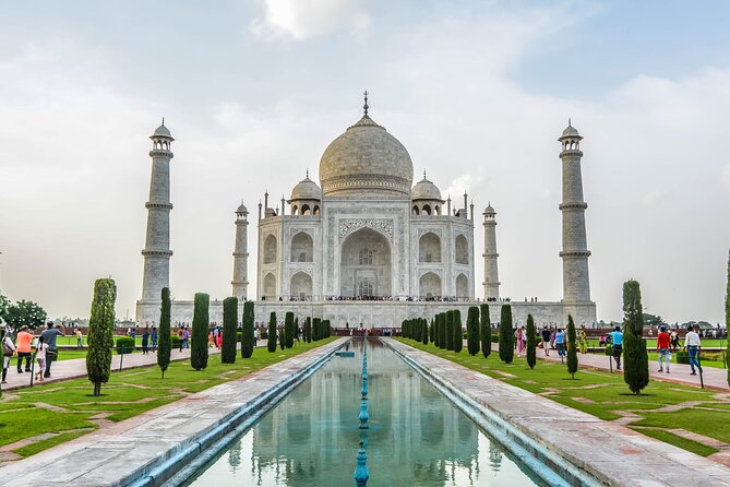 Private Day Trip to Taj Mahal by Gatimaan Train From Delhi - Explore the Taj Mahal and Agra