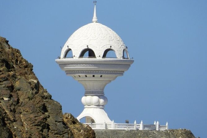 Private Explore Oman Grand Canyon, Jebel Shams and Nizwa - Activity Overview